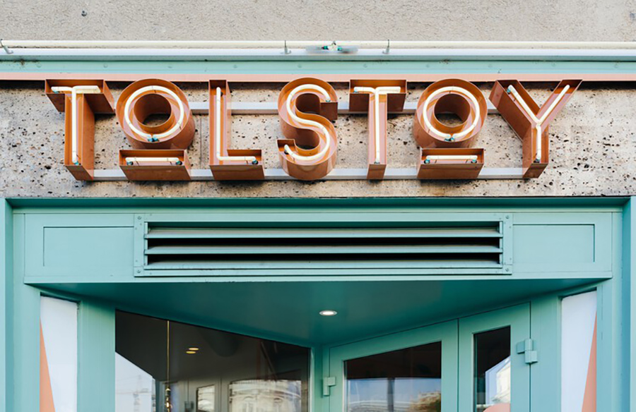 Exploring Tolstoy: A Digital Plant-Based Eatery by studio8 lab
