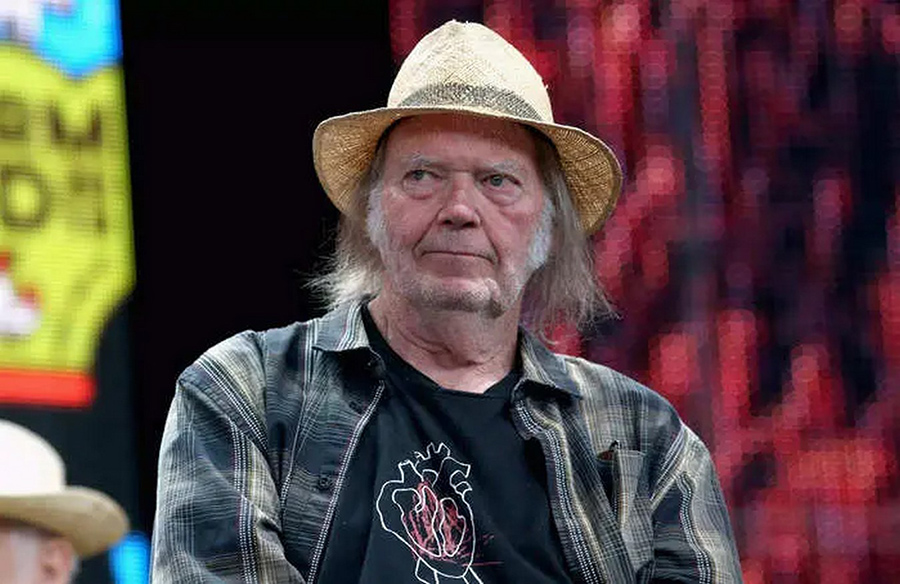 Neil Young's Spotify Return: Mixed Feelings Abound